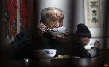 Cái bàn nhỏ